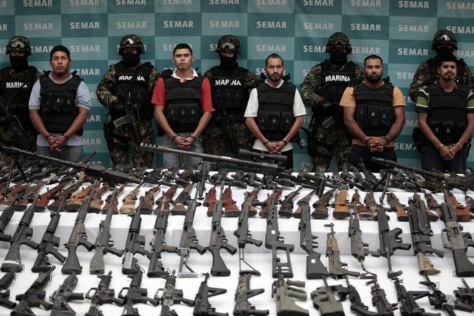 リボルバー約7万円、AK47約19万円、銃1丁最高21万円で買い取り…メキシコ政府が市民に呼び掛け！