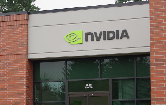 エヌビディア、中国での半導体売上高の15％を米政府に支払いへ！