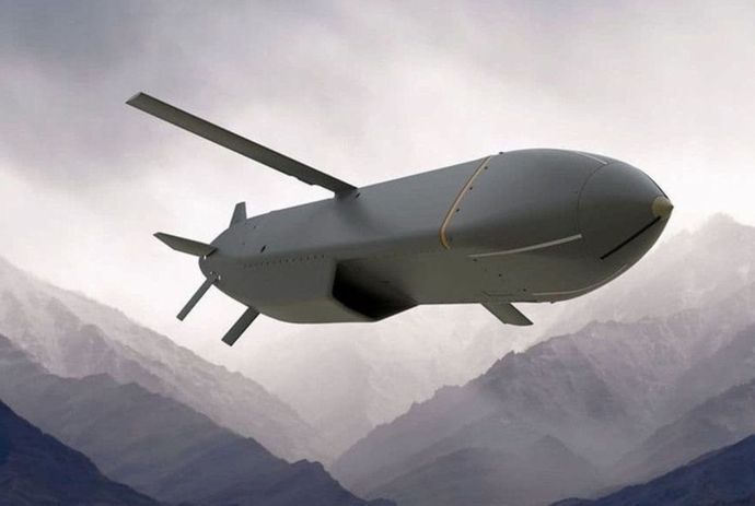 ウクライナ軍、イギリス供与の長射程ミサイル「ストームシャドー」で初めてロシア領攻撃！