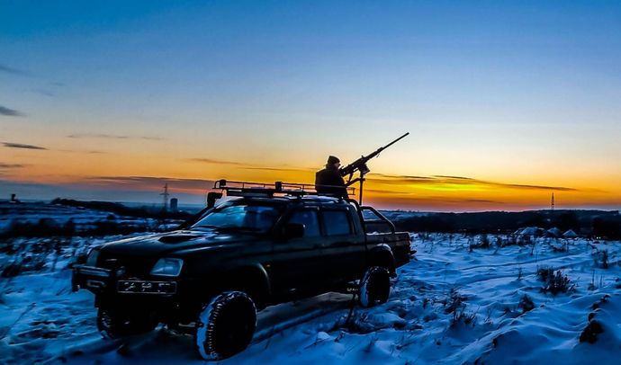 ウクライナ首都を攻撃した全ドローンを撃墜…消防団に50両のテクニカルを配置！