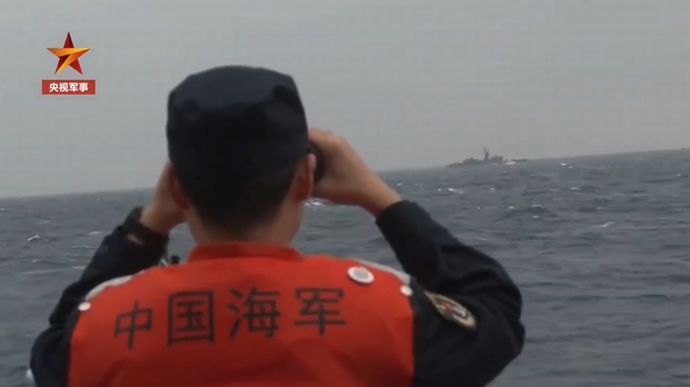 中国と台湾の海軍艦船約10隻ずつがにらみ合い…台湾海峡！
