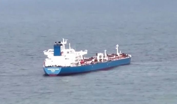 現在安全にスエズ運河を渡れるのはロシア船のみ…イエメンが自由航行を許可！