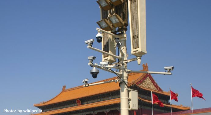 中国当局の恐ろしい監視システム、身分証番号でチャット履歴を調べる！