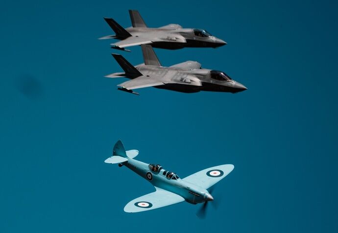 英国空軍RAFの支援を受けて開催されている「Spitfire90」ツアーが本格的！