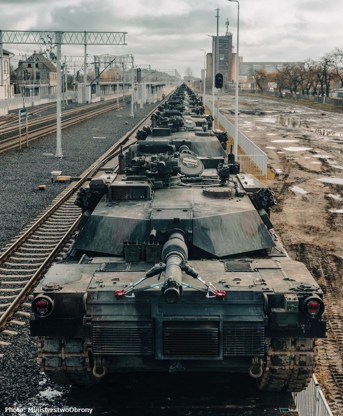 ポーランド陸軍第19機械化旅団にM1A1エイブラムスFEP戦車が到着！