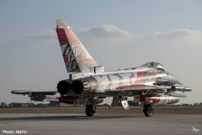 NATO最大の航空演習「タイガーミート 2023」が開催…航空機に派手な虎柄の塗装！