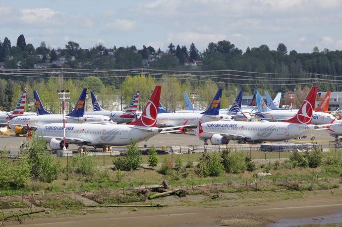 米連邦航空局、ボーイング主力小型機「737MAX」の生産制限一部解除…品質監視は継続！