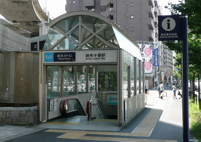 政府、地下シェルター指定1千万人分へ、総人口の10％弱をカバー…ミサイル攻撃に備え！