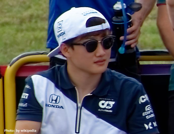 「旭日旗」を連想させるデザインとの指摘…F1アルファタウリ・角田選手の日本GPポスターが改変！