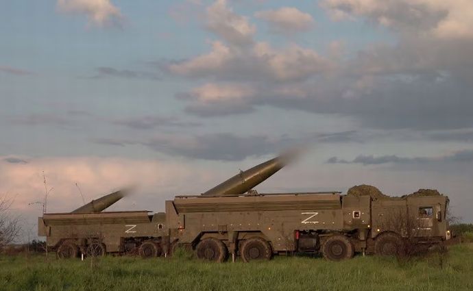 ポーランド外相「ロシアが核兵器を使用したら米国はウクライナのロシア軍を攻撃する」！