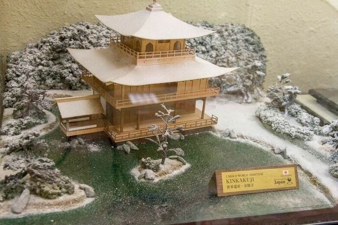 日本の金閣寺模型の返還要請に「驚愕した」とロシア外務省…サハリンの図書館は「引き渡す用意が整った」！