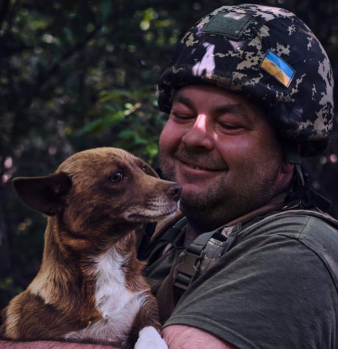 ウクライナのゼレンスキー大統領、戦時中に休暇取得の議員や公務員を厳しく叱責！