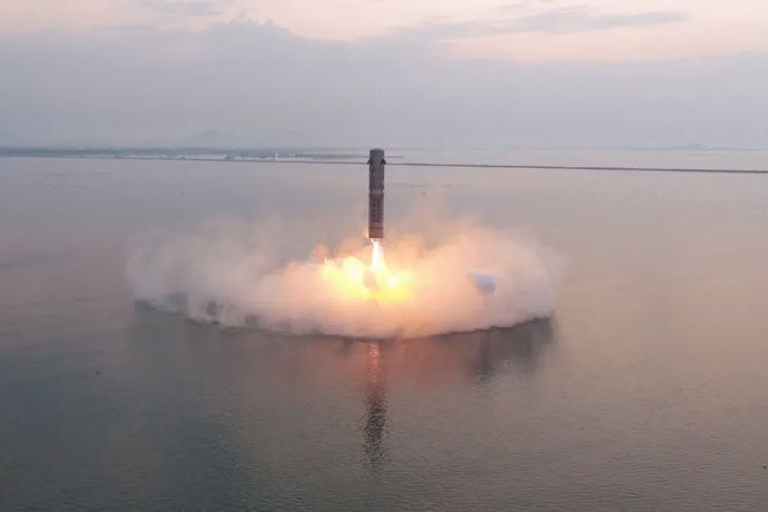 中国宇宙企業、スペースXのような自力帰還型ロケットの試験に成功…海上にゆっくり軟着水！