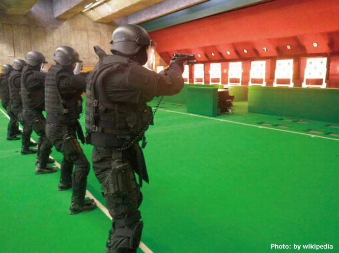 郵便局立て籠もり事件に警視庁が派遣した捜査一課特殊班「SIT」！