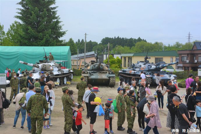 特別迷彩の74式戦車を披露、第9戦車大隊として最後の姿…第9偵察戦闘大隊に改編！