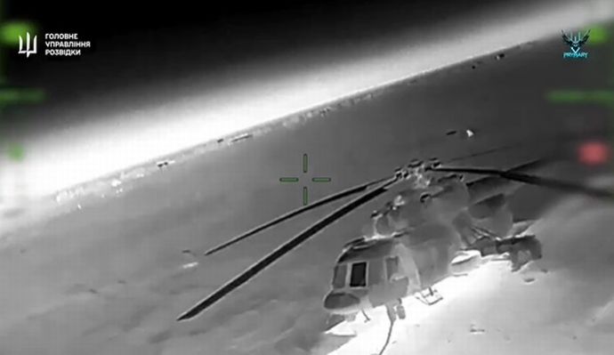 戦車と装甲車足した数よりヘリがやられてるってどういう事？！