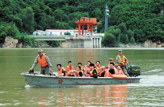 中国河北省、ダム放流で被害を受けた市民と警察当局が衝突…抗議デモをした被災者人民らを逮捕！