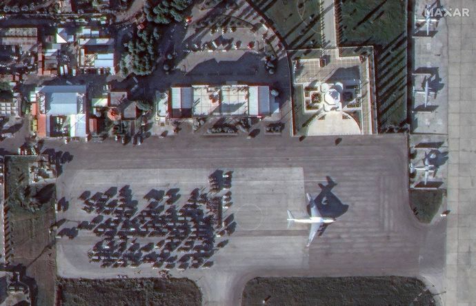 ロシア軍、シリアからの軍装備品や兵員の大規模撤収を開始…欧米当局者！