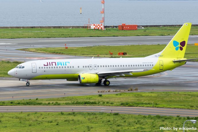 Jin_Air,_B737-800,_HL7567_(21030632406)