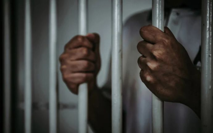 社会不安定要素排除が目的か？…中国刑務所が職員6～8万人を急募！