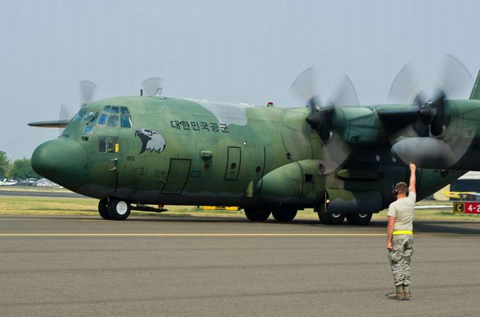 韓国軍機の防空識別圏進入に林官房長官「重要なパートナーで引き続き緊密に連携したい」…燃料枯渇で緊急着陸！