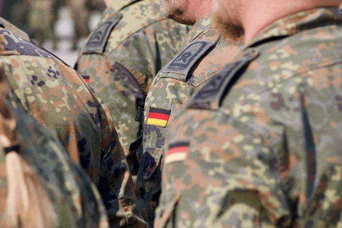 ドイツ「帰国を拒否した難民は、国外追放する」！