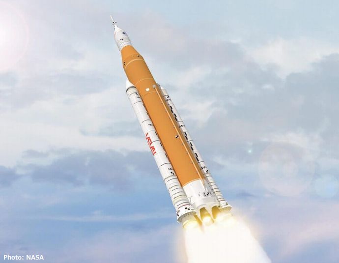 nasa-sls-block1-launch-e1641964717481