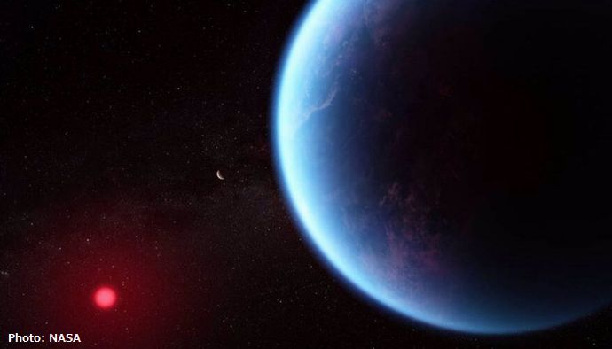 ジェイムズ・ウェッブ宇宙望遠鏡が120光年離れた惑星で生命体の手がかりを発見…NASA！