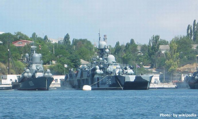 クリミア半島のセバストポリ軍港に複数のドローン攻撃、各地で激しい戦闘…ウクライナ！