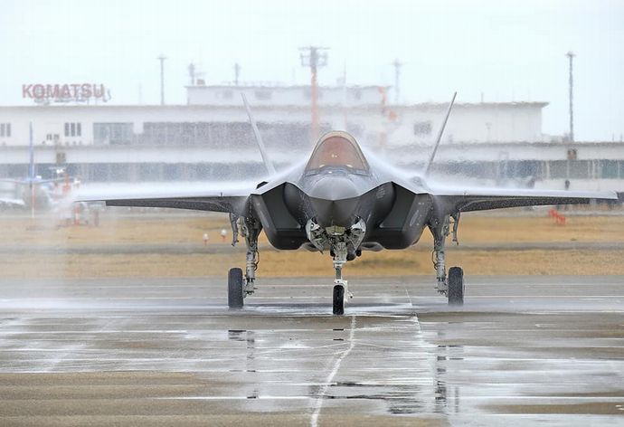 空自小松基地に最新鋭F-35A戦闘機配備、国防の最重要拠点に不可欠…中ロにらみ抑止力強化！