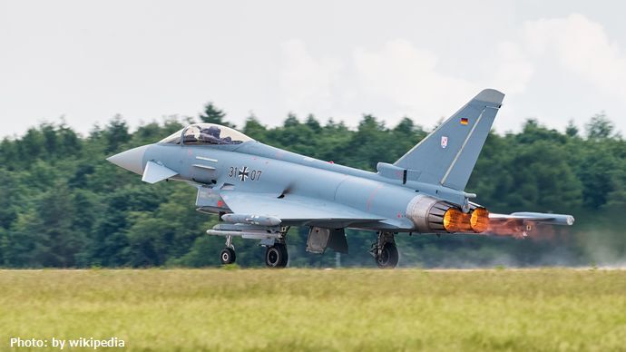 ウクライナ国防相、独英に主力戦闘機「ユーロファイター」供与を呼びかけ！