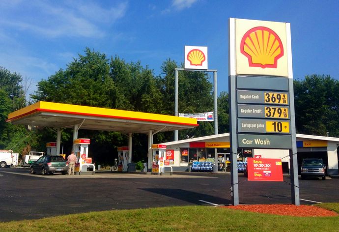 トランプ氏「軍事作戦がガソリン価格よりはるかに重要」…価格上昇について「懸念していない」！