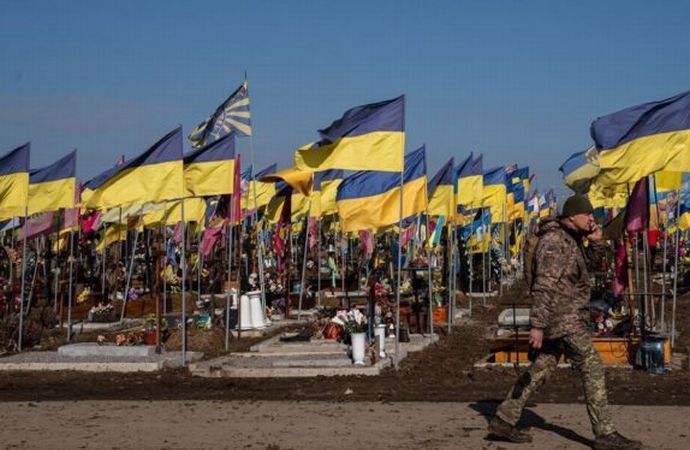 ウクライナ軍死傷者48万人・ロシア軍死傷者61万人…侵攻開始からの両軍の死傷者数が100万人に！