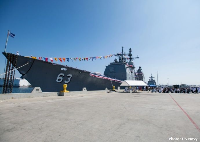 米海軍のタイコンデロガ級ミサイル巡洋艦「カウペンス」が退役…33年間に渡り任務に従事！