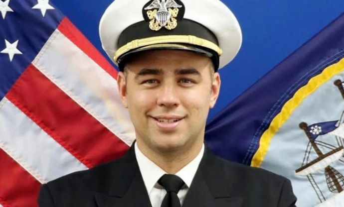日本で2人死亡事故起こした米海軍将校の釈放に米記者が「素晴らしい」と投稿…「なぜ祝う？」と本国からも批判殺到！