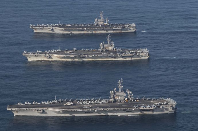 中東で異例の「空母3隻」態勢…「ジョージ・H・W・ブッシュ」が喜望峰回りでまもなく到着！