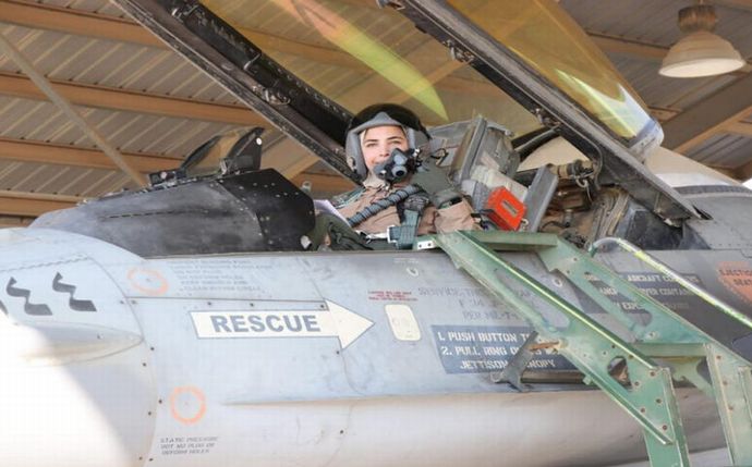 まじかトルメキアかよ…ヨルダン初の女性パイロット、アブドラ王女が戦闘作戦に参加！
