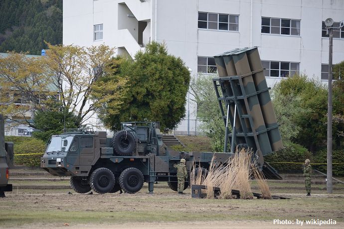 「沖縄を再び戦場に」ミサイルの県内配備を非難…県議会が賛成多数で可決！