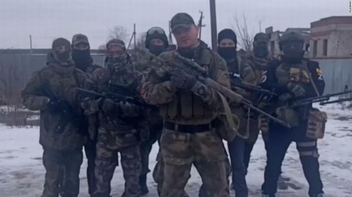 ロシア軍1個分隊「指揮官に殺される！助けて！仲間に入れて！」…ワグネル加入を申し出る