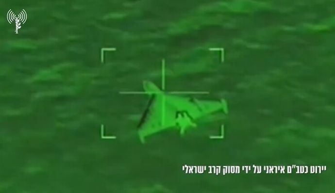 イスラエル軍、イランが報復で発射した100機以上の無人機、全て撃墜したと発表！