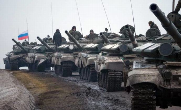 ロシア軍、東部方面に10万以上の兵士を集中、ウクライナ軍が指摘…戦車900両以上や多連装ロケット砲370基を投入！