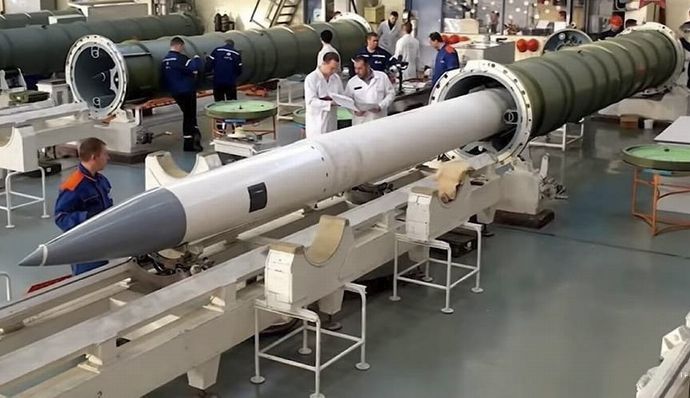 ロシアの武器生産は制裁下でも拡大、巡航ミサイルの生産は月26発から50発に増加！