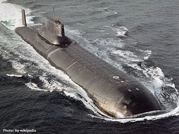 原子力潜水艦と言っても核分裂の熱で蒸気作ってタービン回すだけなんだな…換気はいらないらしいが！