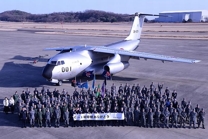 空自、国産ジェット輸送機「C-1試作初号機   銀ちゃん」解体へ…民間業者へ売却！