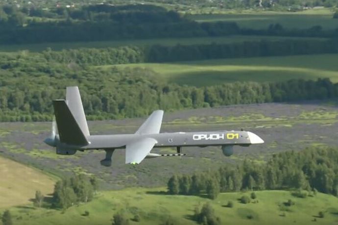 russian-orion-e-uav-in-midair