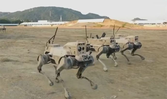 中国、アシモフの「ロボット工学三原則」を再発明…24条項に拡張！