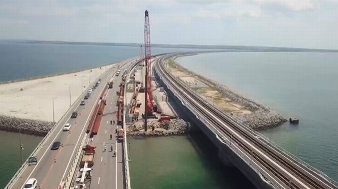 クリミア橋の修復工事か完了、乗用車の交通も復旧！