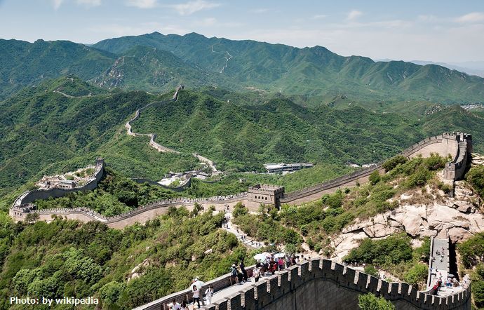 2300年前の「万里の長城」が砂の採掘で破壊される…中国河南省！