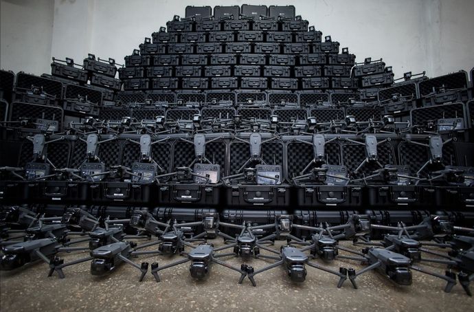 ウクライナ軍、中国製ドローン「DJI Mavic 3T」300機調達し最前線に…ロシア軍侵攻阻止に活用！