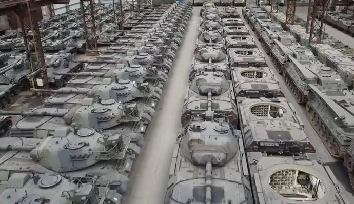 ウクライナに大量のレオパルト1戦車を輸出、その数200両に…どれだけ役立つかは活用方しだい！